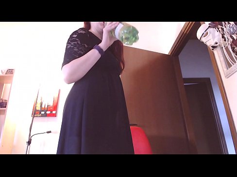 ❤️ Yon esklav soumèt ki renmen kilòt sal ak apetisan oblije masturbe apre li fin gade videyo sa a! ☑ Porno vk nan nou ❌️